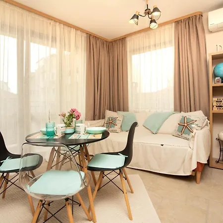 아파트 Florette Black Sea 바르나